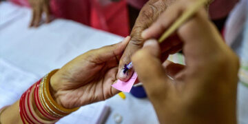 ECI Orders Transfer of Key Officers Ahead of Polls in J&K, Haryana, Maharashtra, and Jharkhand