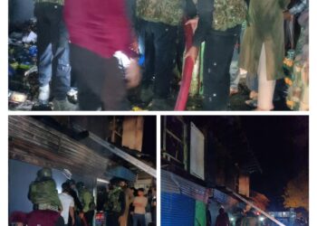 Massive Fire Destroys Several Businesses in Khumriyal; Indian Army Responds Swiftly