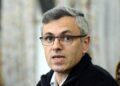 Omar Abdullah Meets LG Manoj Sinha, Seeks Early Swearing-In Ceremony for New Government