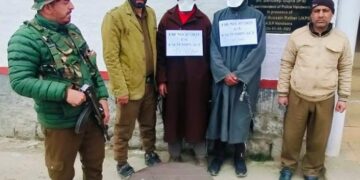Handwara Police Nab Two Drug Peddlers, Seize Contraband