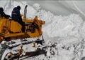Tangdhar-Chowkibal Road Closed Again After Heavy Snowfall, Restoration Work Underway