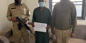 Kupwara Police Nabs Drug Peddler in Drugmulla, Narcotics Seized
