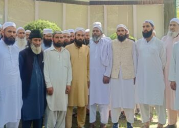 Ulema of Karnah Unite at Madrasa Shah Hamdan, Strongly Condemn Inflammatory Social Media Post