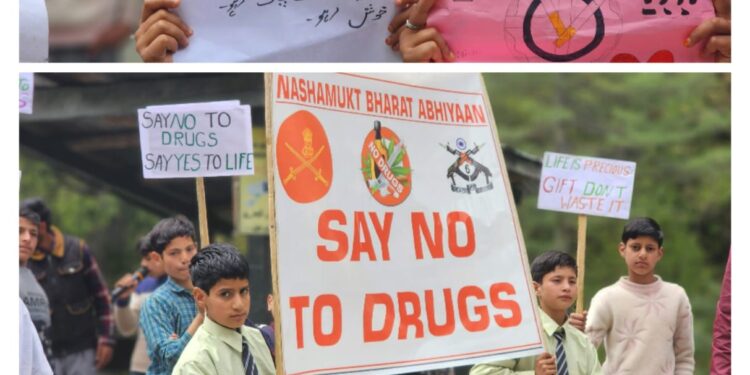 Indian Army & School Children Lead Powerful ‘Nasha Mukt Bharat Abhiyan’ in Keran Bowl